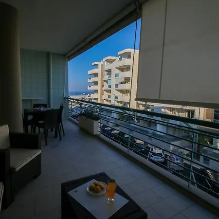 Casa Fronte Mare 아파트 *